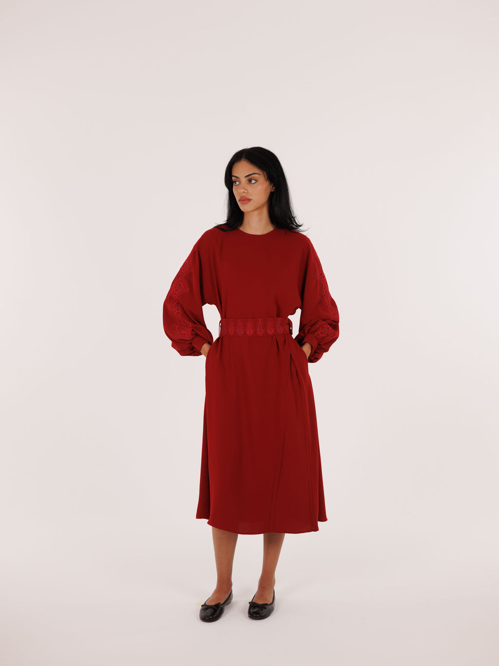 Kharaz w Saru - Belted Dress
